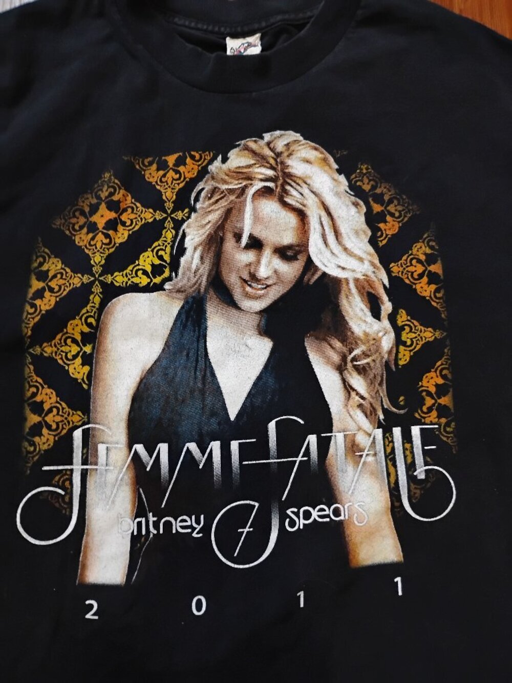 Britney Spears Femme Fatale Tour 2011 T-Shirt Nicki Minaj